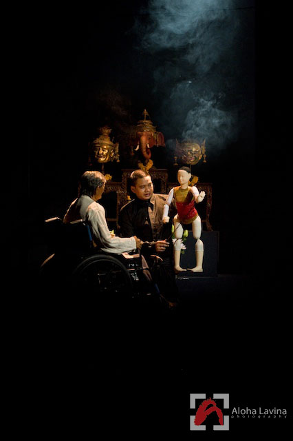 Joe Louis Puppet Theatre performance copyright Aloha Lavina