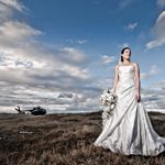 Creative Use of Off-Camera Flash and Ultra-Wide in Wedding Photography Creative Use of Off-Camera Flash and Ultra-Wide in Wedding Photography