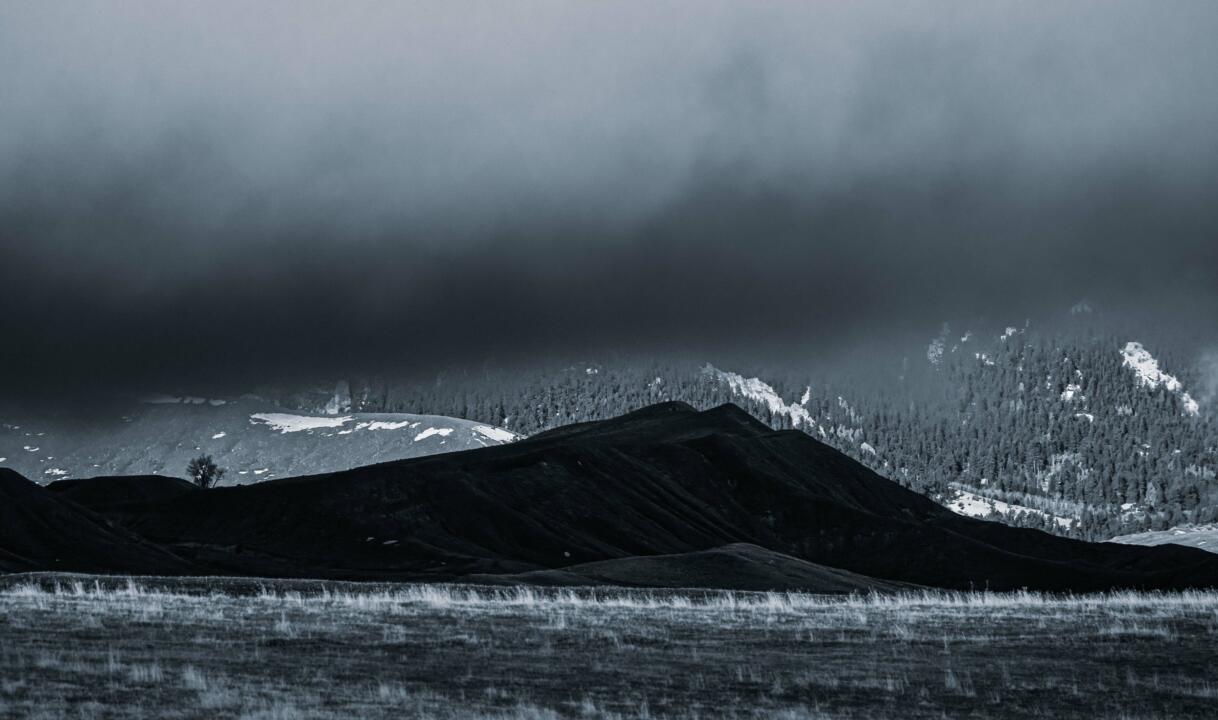 dark mountain