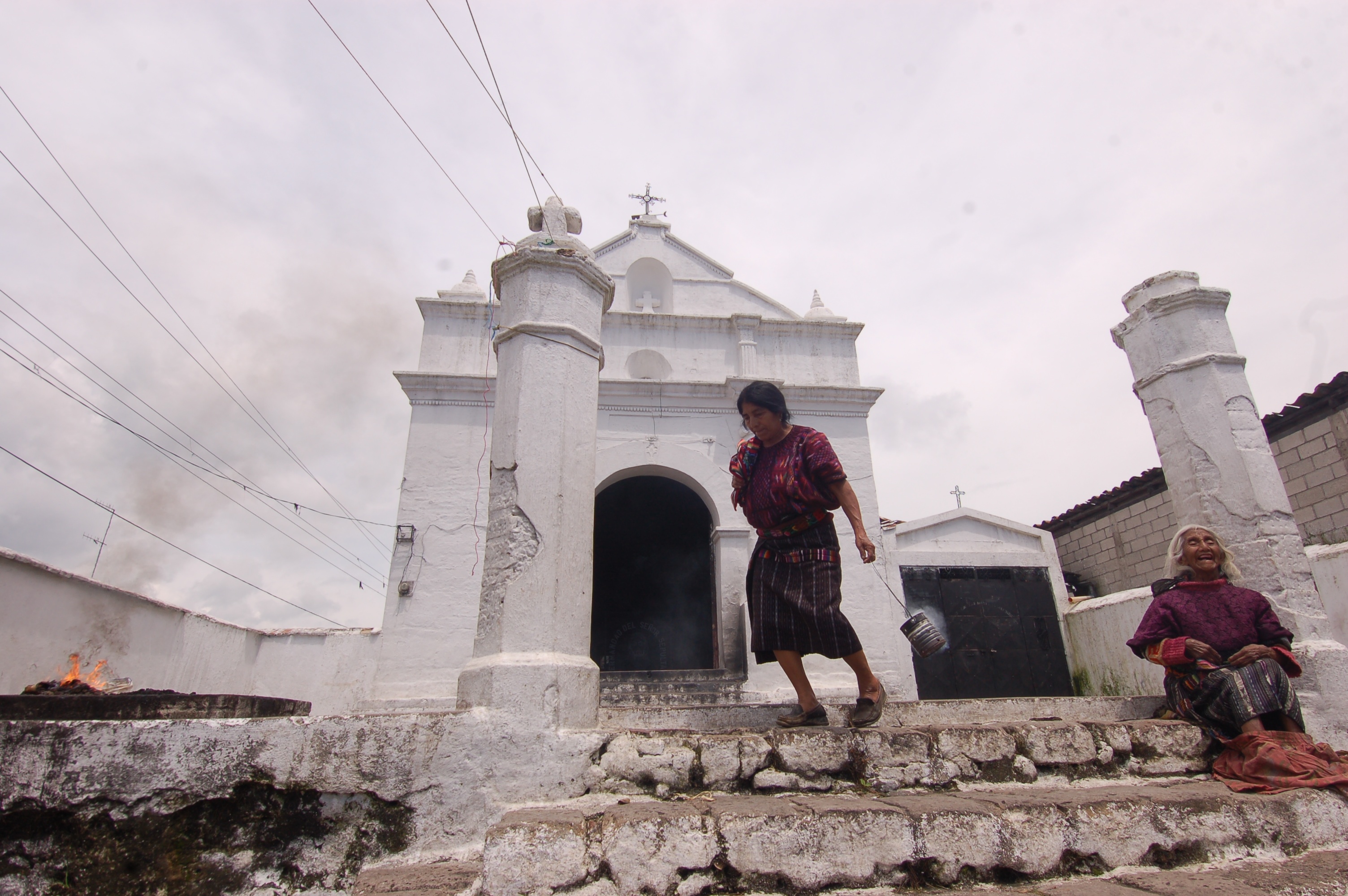 Church in front of Chichicastenango market