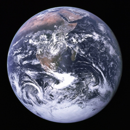 blue_marble_Earth_seen_from_Apollo_17