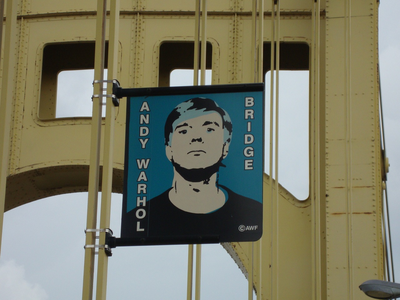 andy-warhol-bridge-737249_1280