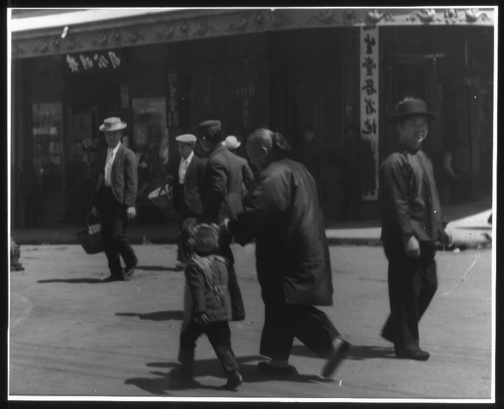 Street scene, Chinatown, San Francisco