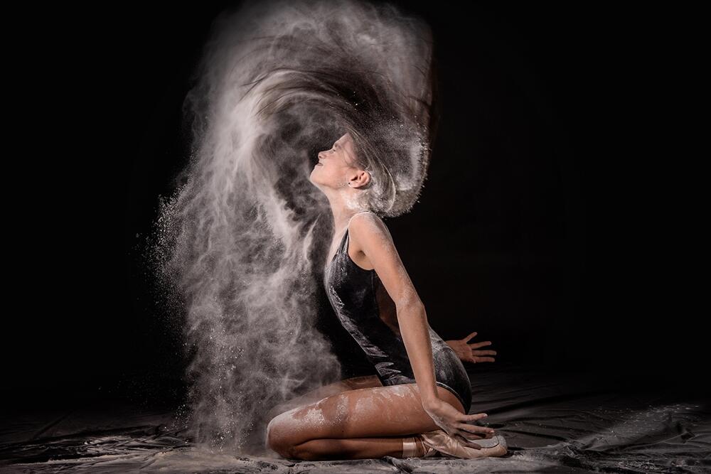 Dreaming On The Dance Flour - Inceptions Of A Ballerina Frozen In Time