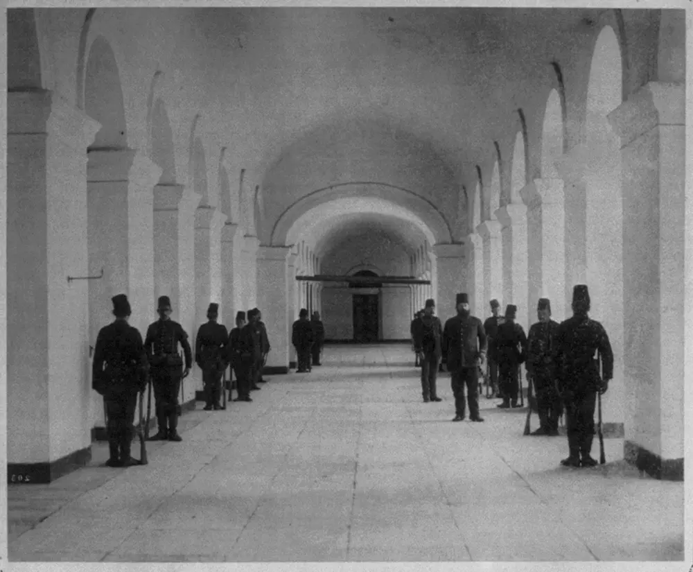 [Interior of the Mecidiye Barracks] / Abdullah Frères, Phot., Constantinople