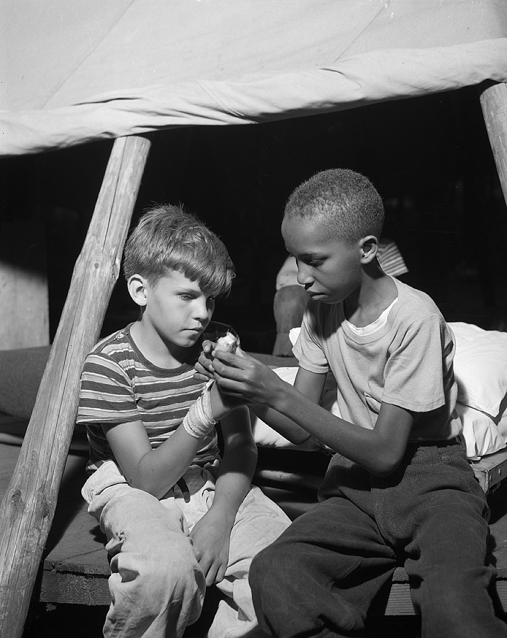 Southfields, New York. Interracial activities at camp Nathan Hale