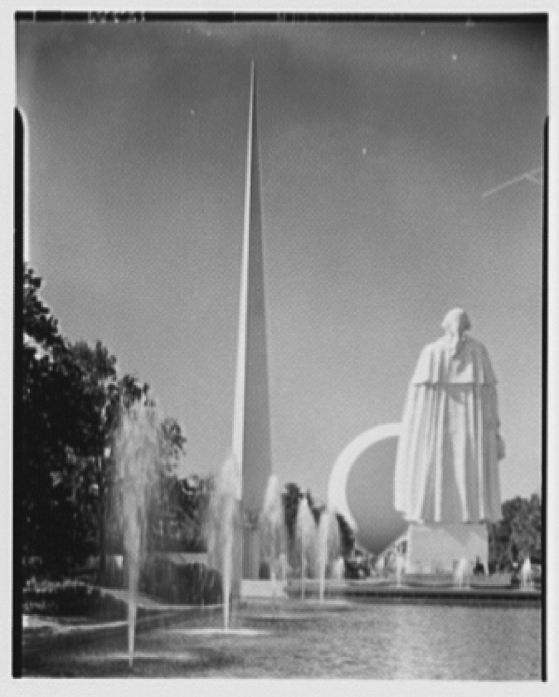 World's Fair views. George Washington