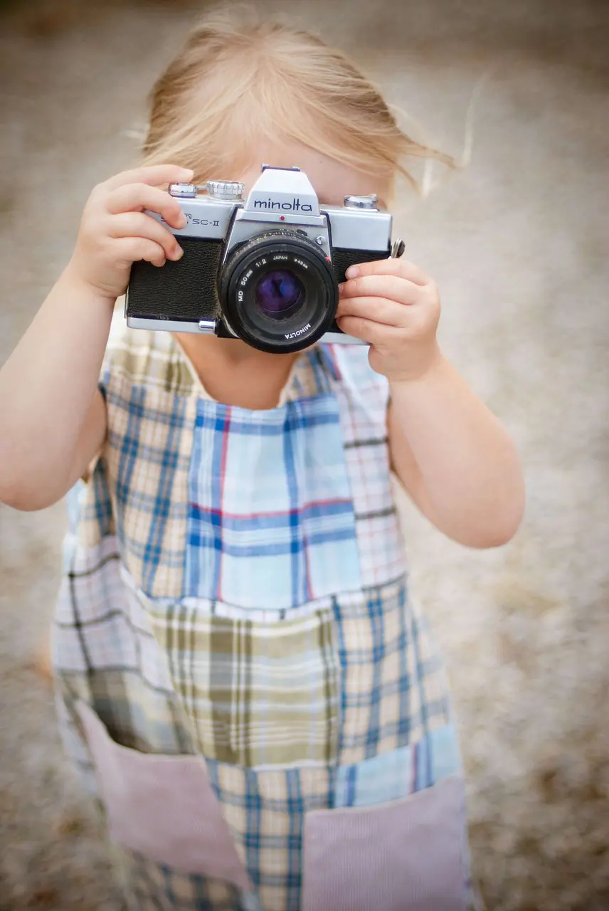 teaching kids photography