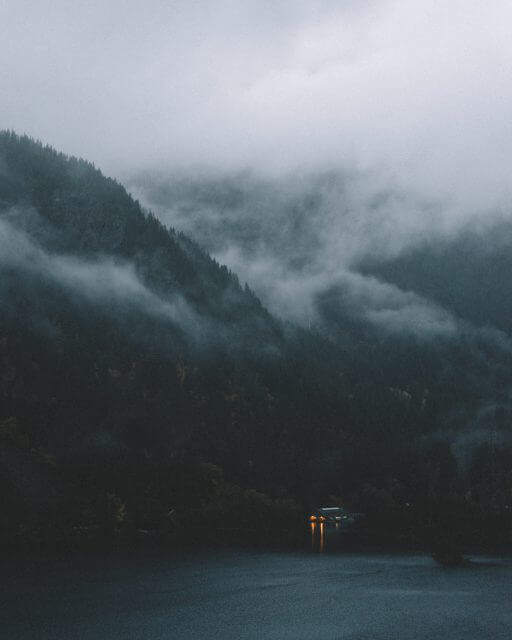 Get An Early Start to get beautiful photos of fog and mist