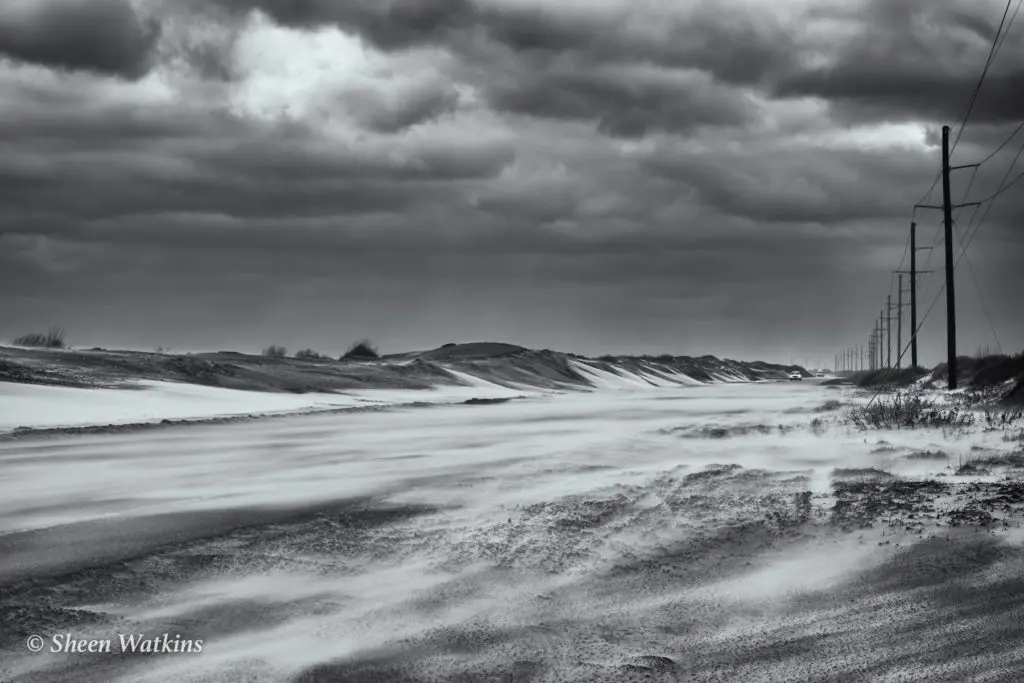 wind, sand and camera gear