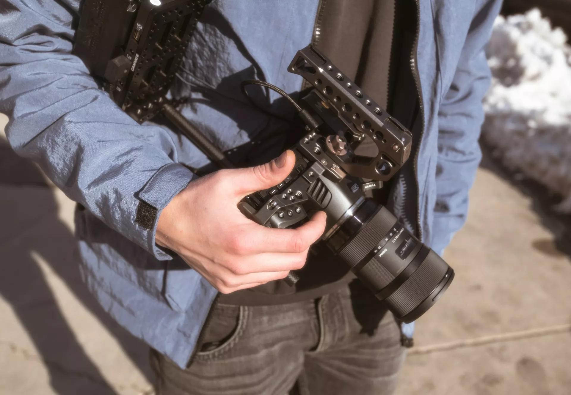 This Photographer Just Choked Out a Camera Thief!