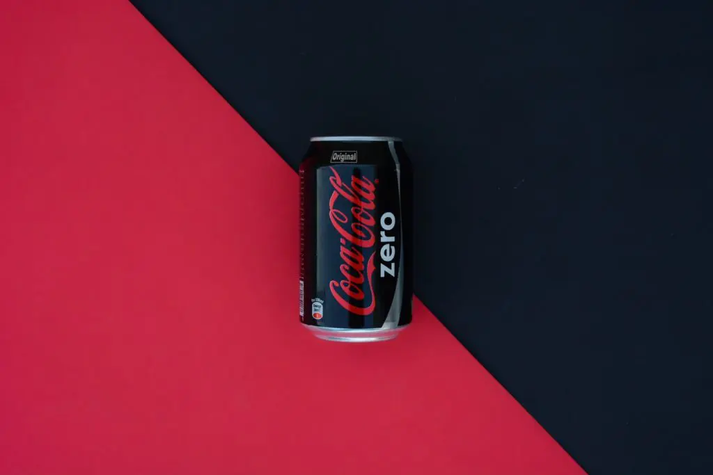 coca cola zero red and black product photography