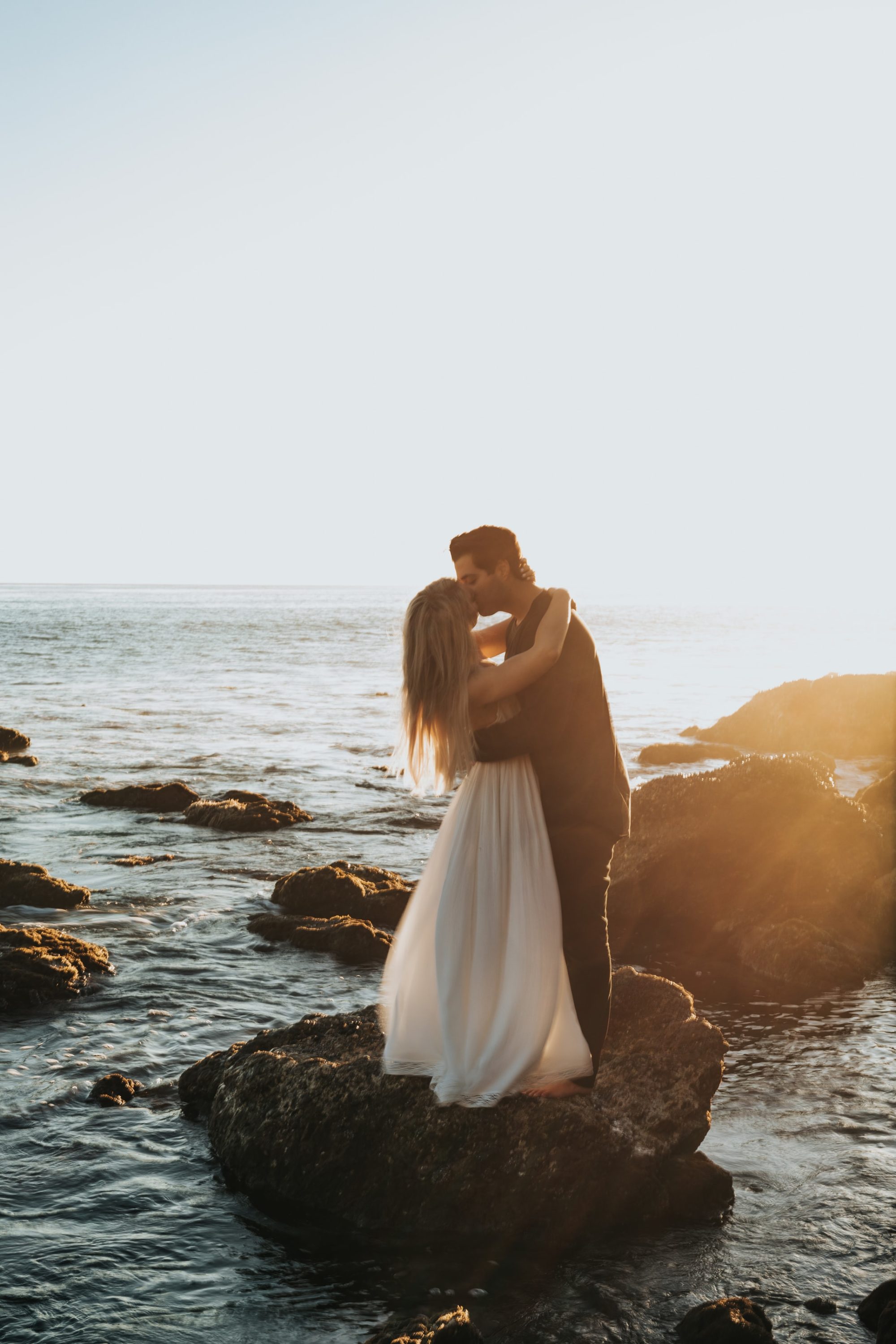 Wedding Poses For The Most Candid Couple Photography