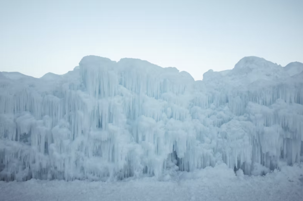 wall of icicles