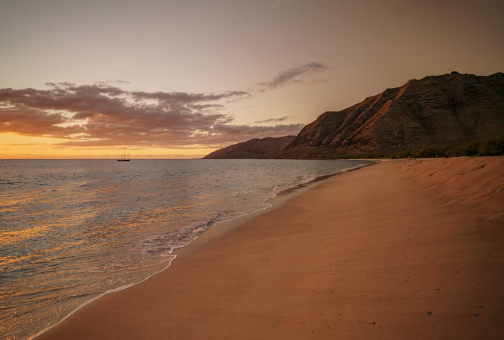 golden tones beach