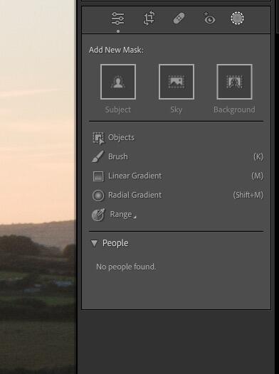 Close screenshot of Lightroom masking tools 