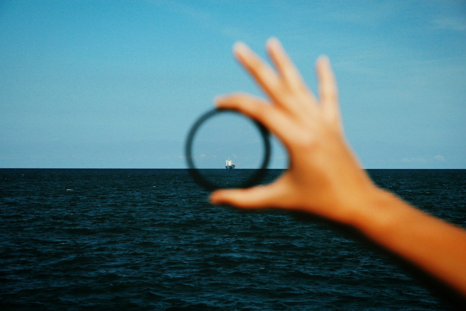 Forced-perspective photography example