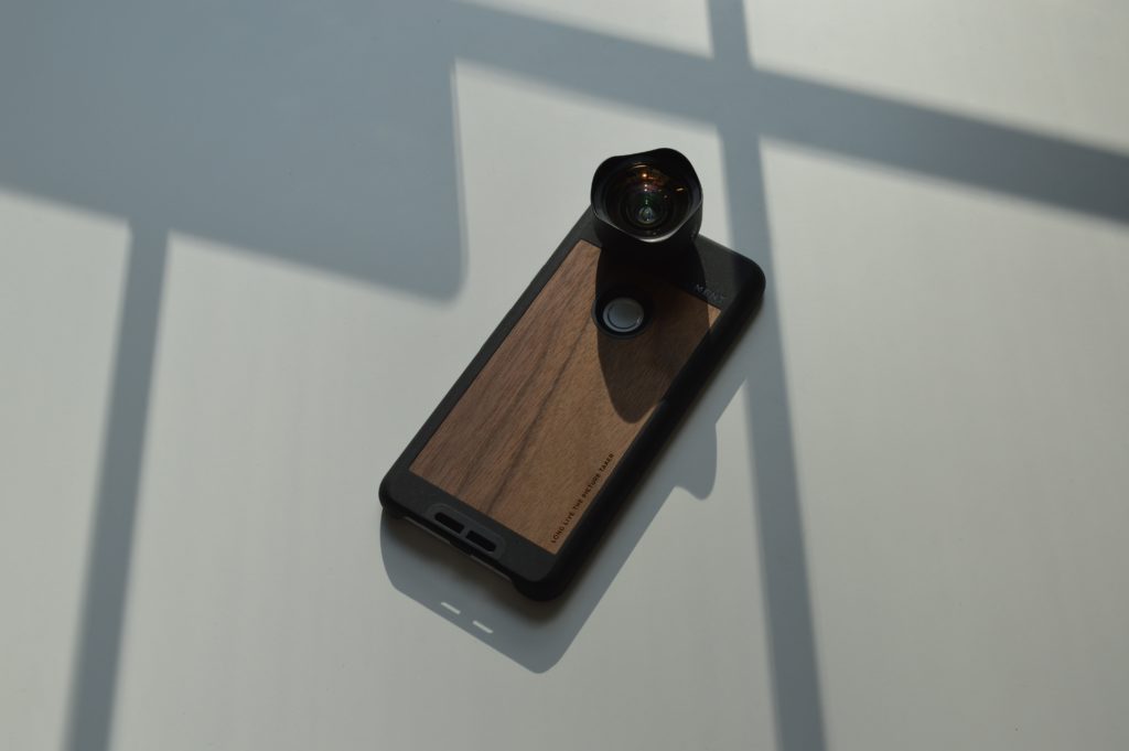 Lens on smartphone