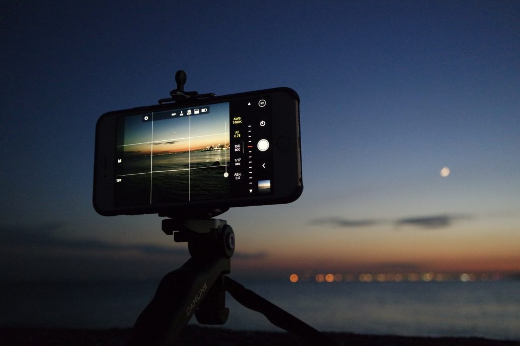 low light smartphone photography tips