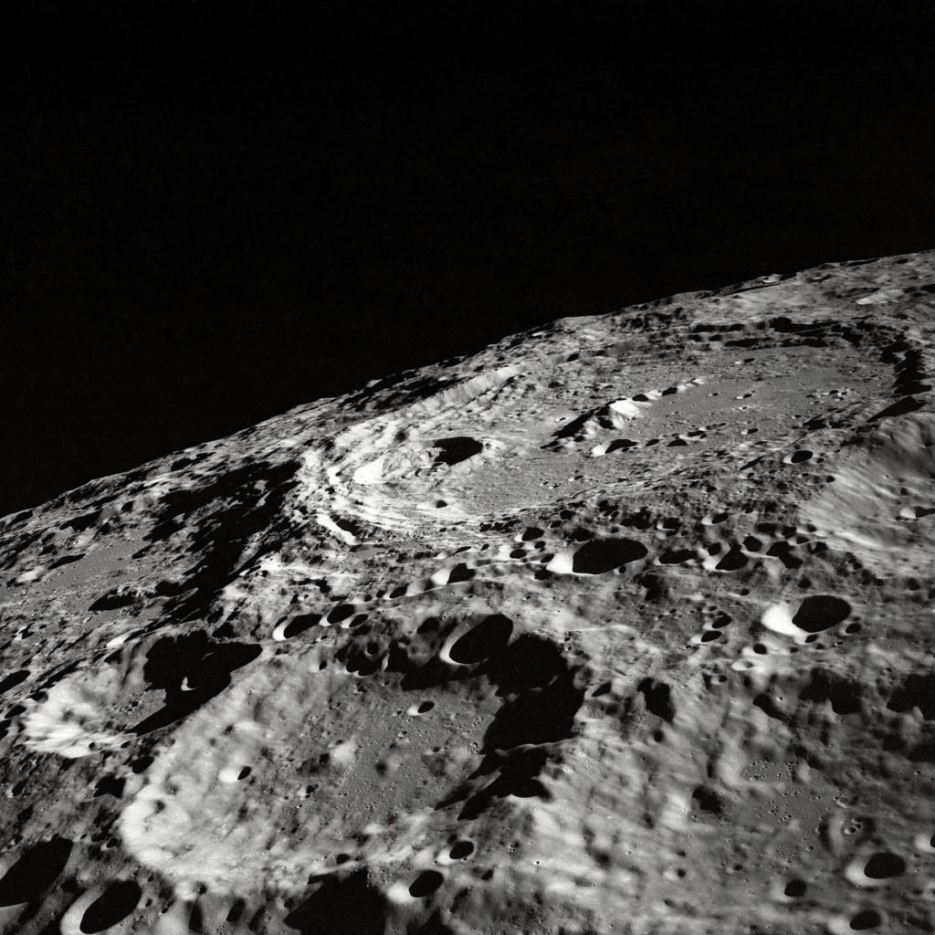 תמונה של פני הירח