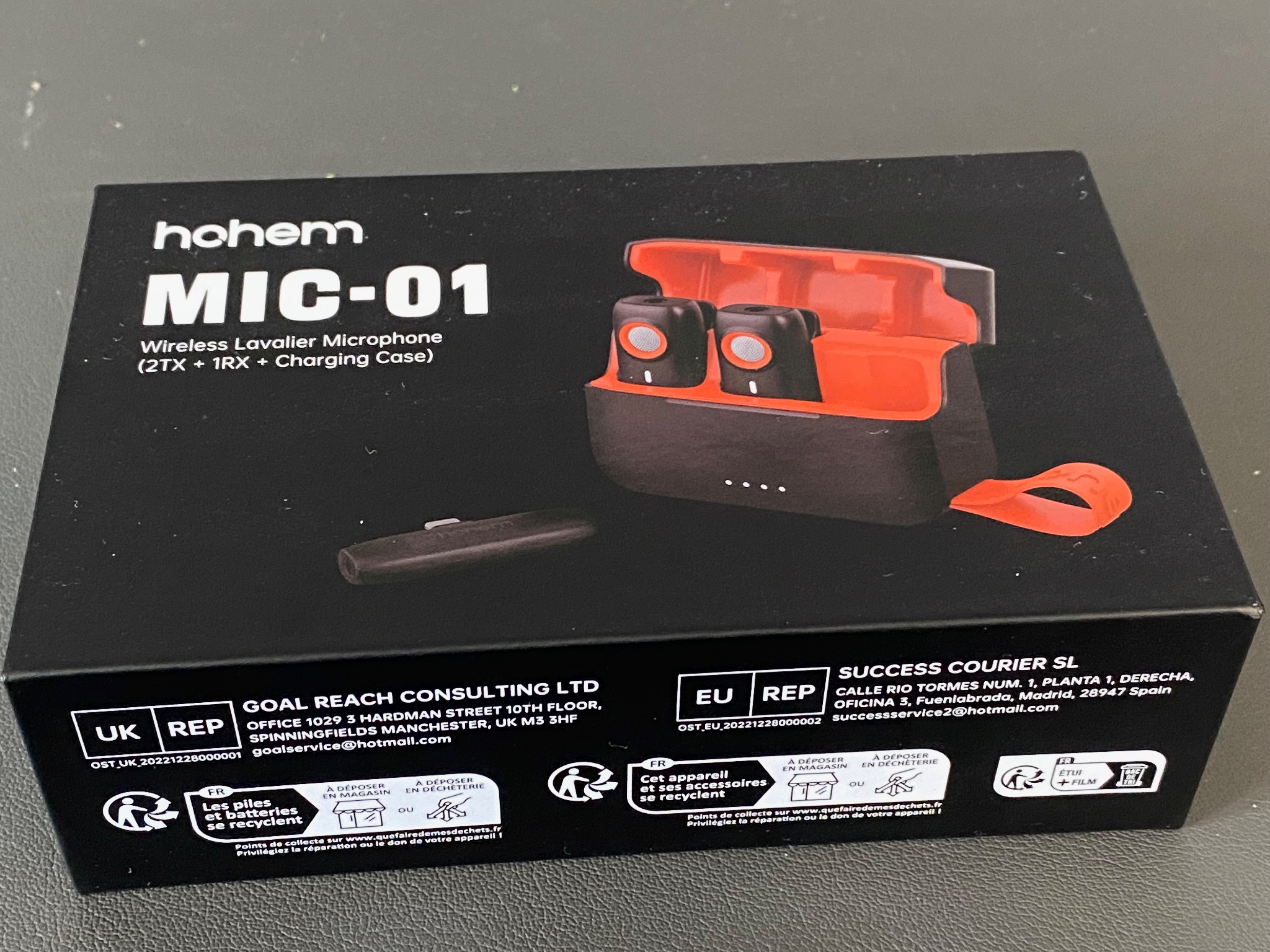 Photo of the Hohem Mic-01 Box
