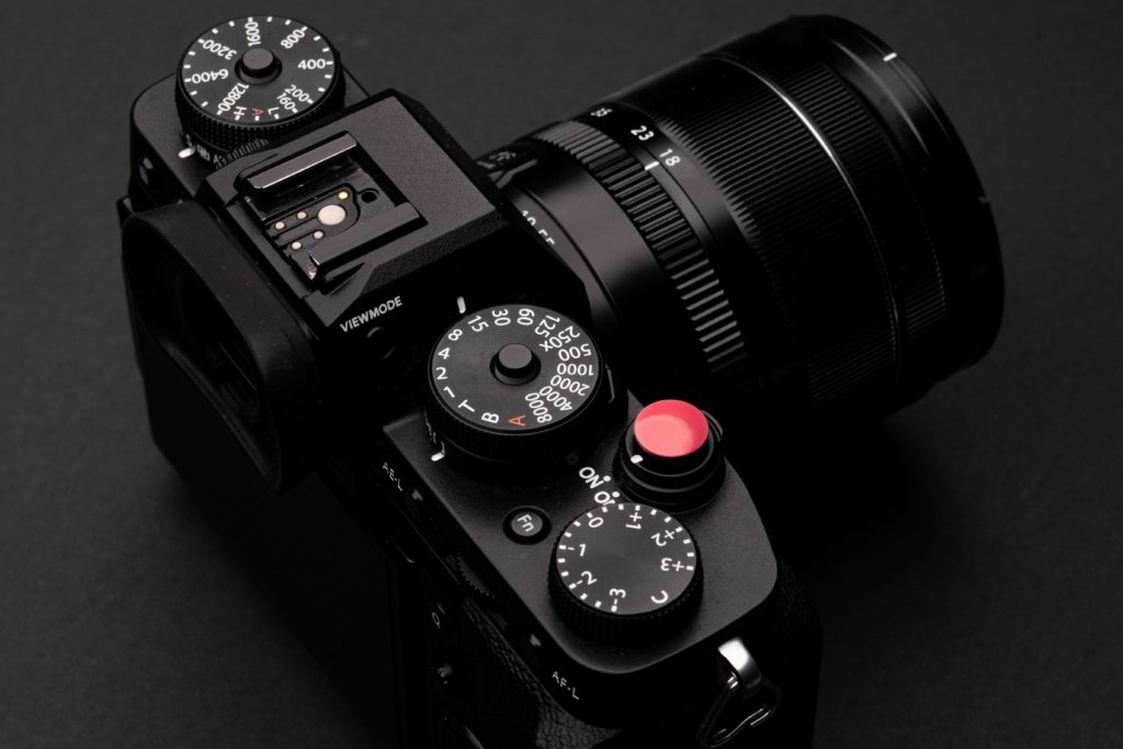 Top plate od digital camera with exposure compensation dial 