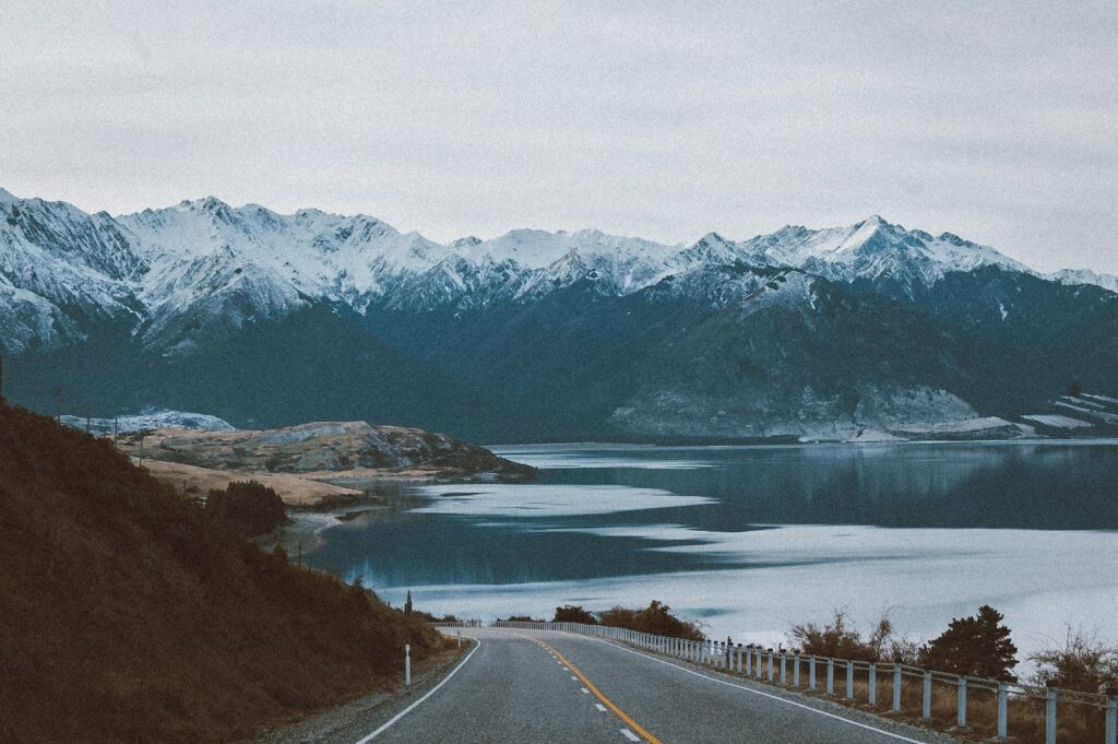 glacier and mountains