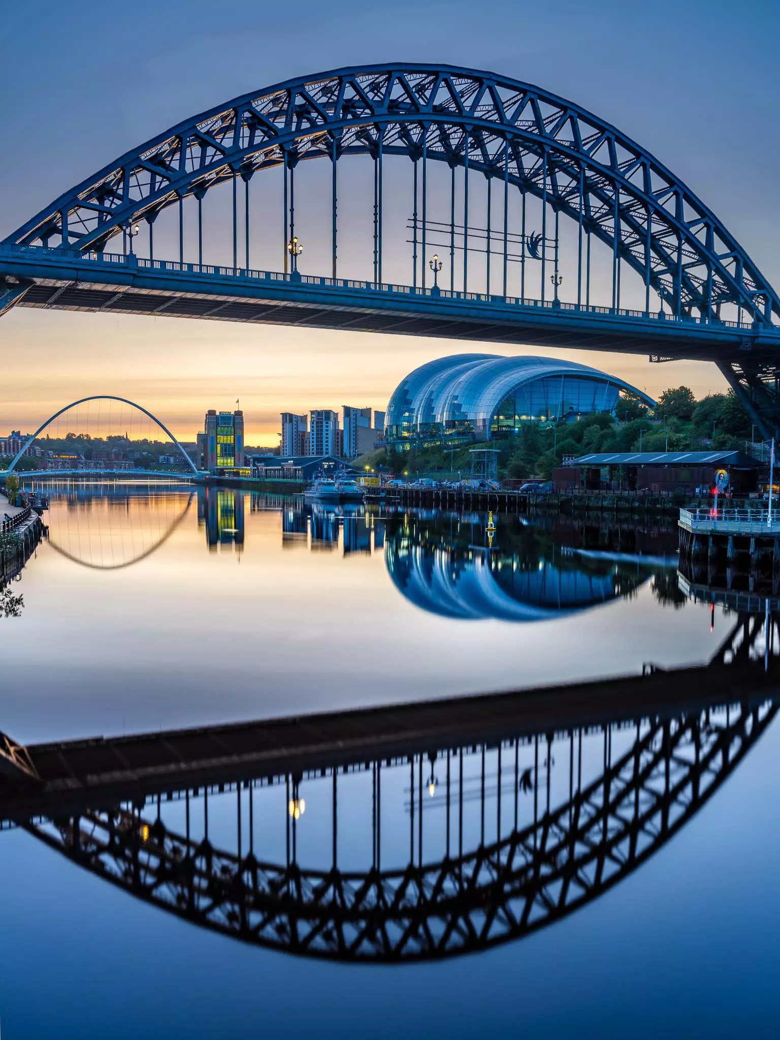 Reflections of The Tyne Bridge at dawn by https://www.jasonrowphotography.co.uk
