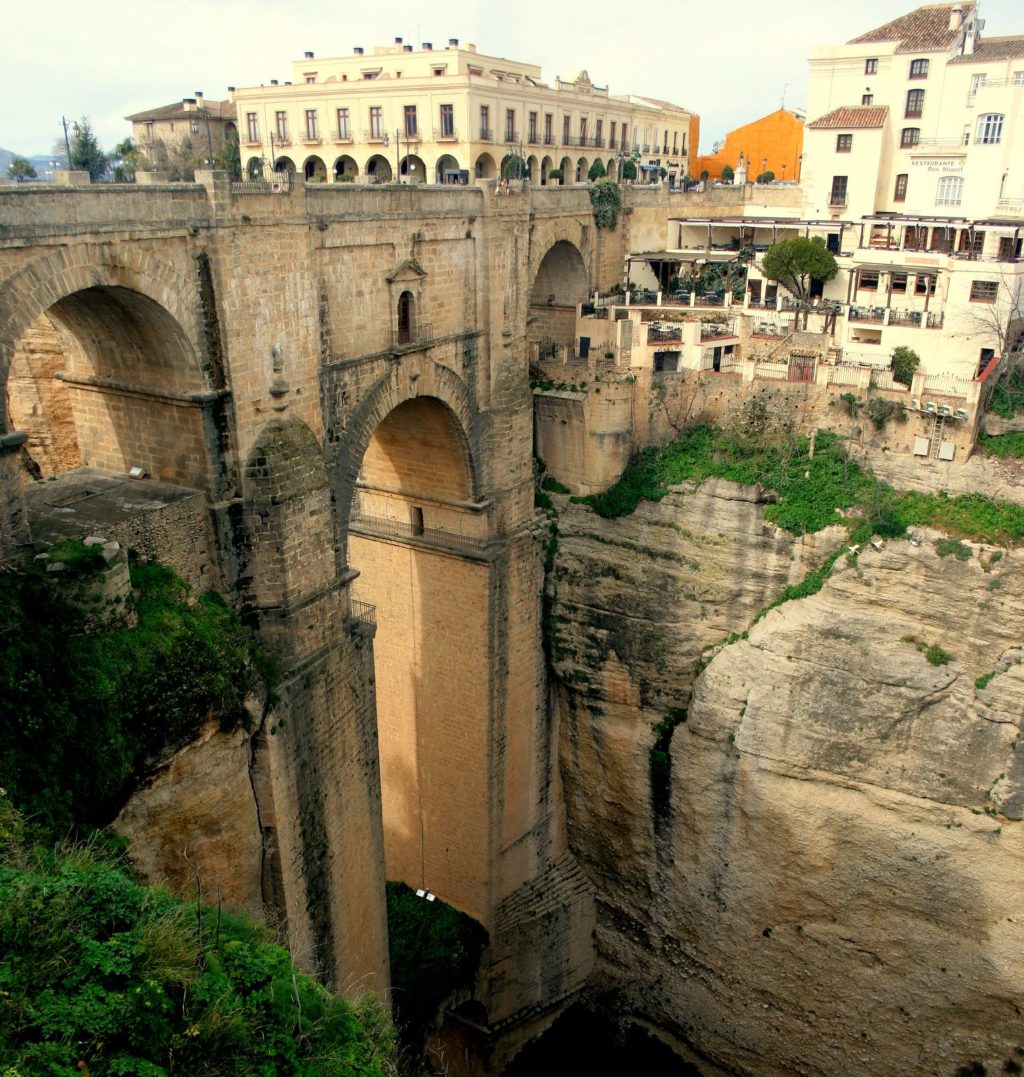 ronda nuevo bridge built in