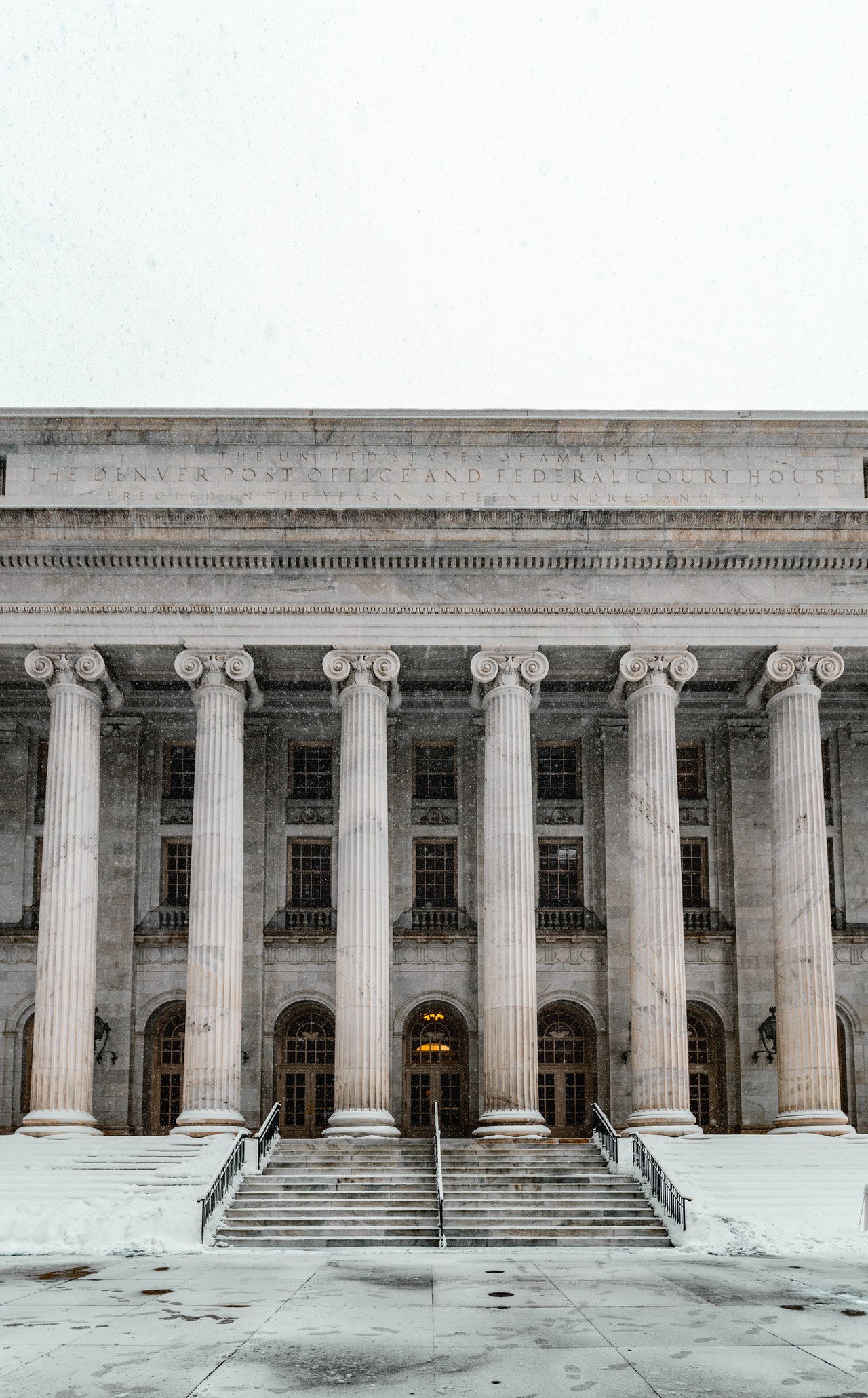 the denver post office and federal court house