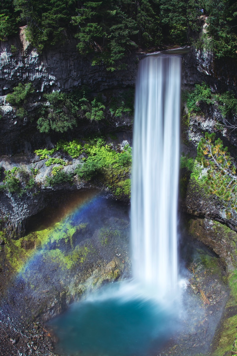 waterfalls at center of mountain