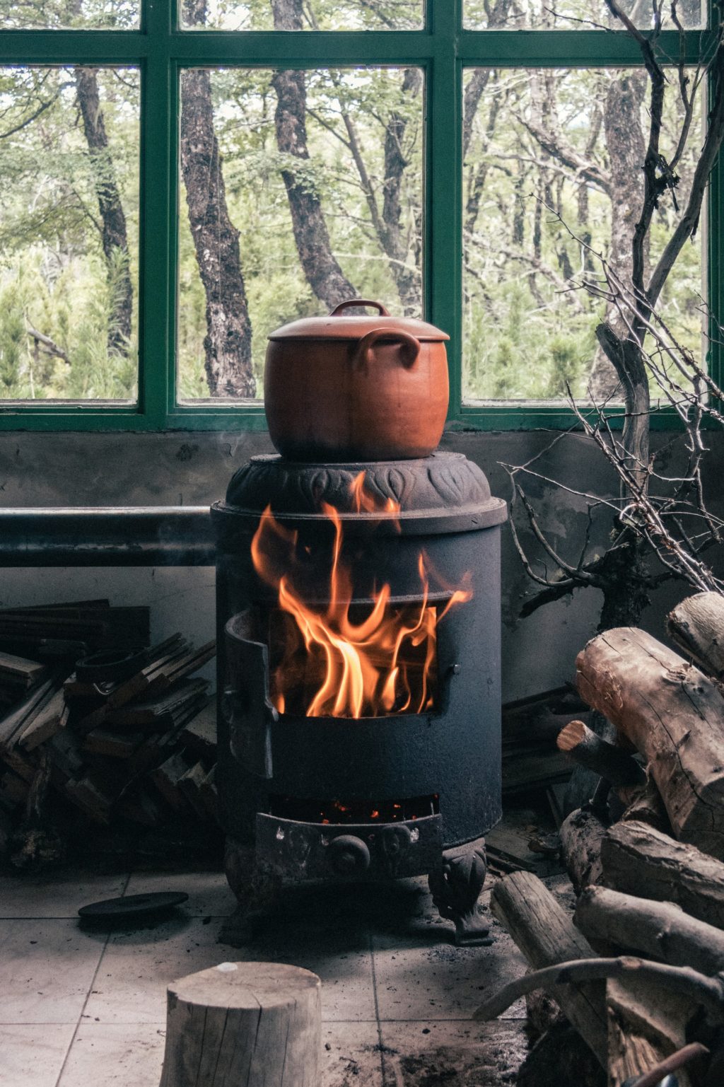 clay pot lifestyle food photography